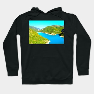 Scene from Lago di Fiastra with blue waters Hoodie